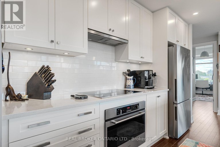 28646154/501-60-springhurst-avenue/ottawa-east/ottawa/ontario/K1S5V7_9