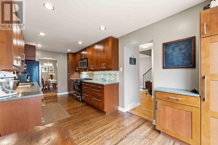 29595161/30-longden-place/bridlewood/ottawa/ontario/K2M1V2_16