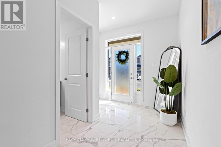 28786279/107-heirloom-street/riverside-southgloucester-glen/ottawa/ontario/K4M0L3_4