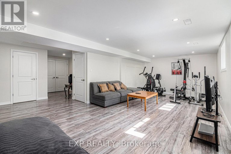 29616175/107-rallidale-street/blossom-parkkemp-parkfindlay-creek/ottawa/ontario/K1X0G7_31