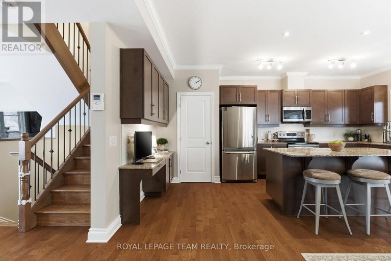 29184737/3362-carling-avenue/crystal-beach/ottawa/ontario/K2H0A7_15