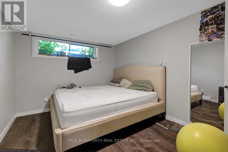 28785277/845-trojan-avenue/castle-heightsrideau-high/ottawa/ontario/K1K2P8_12