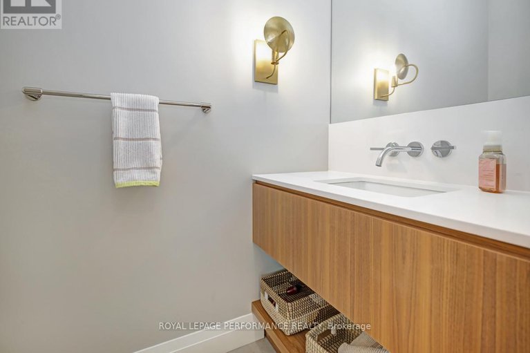28039969/145-mulvihill-avenue/westborohampton-park/ottawa/ontario/K1Z6Y3_12