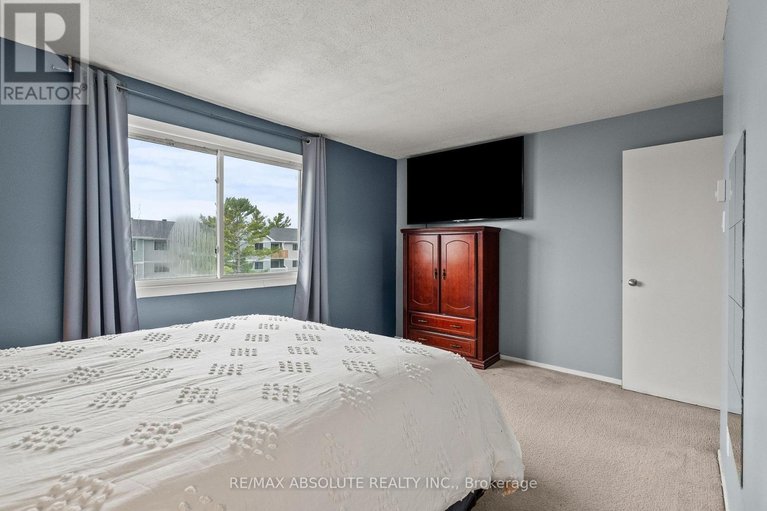 29671420/415-216-viewmount-drive/borden-farmstewart-farmcarleton-heightsparkwood-hills/ottawa/ontario/K2E7X4_21