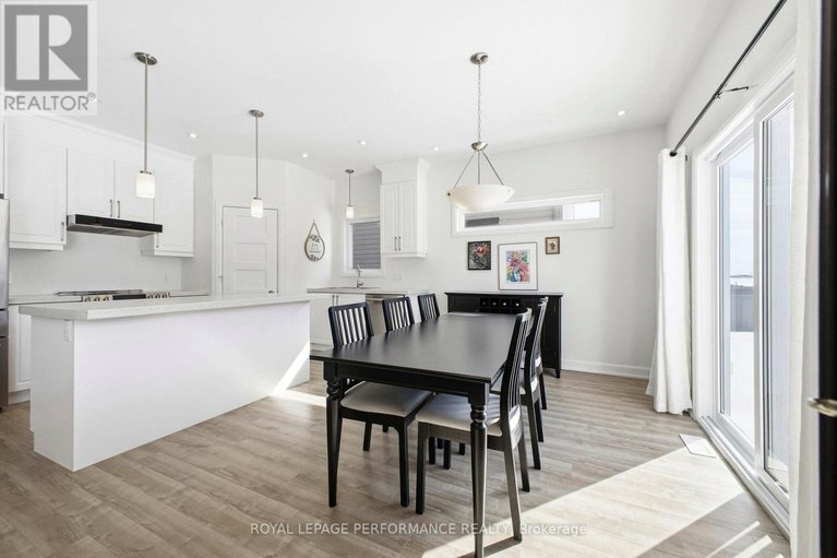 29401297/934-chablis-crescent/embrun/russell/ontario/K0A1W0_11