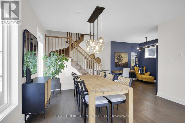 28766291/134-crevasse-road/mer-bleuebradley-estatesanderson-park/ottawa/ontario/K1W0P9_7