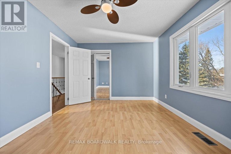 29619262/7089-bush-drive/greely/ottawa/ontario/K4P1M8_29