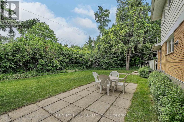 28580597/7-pulford-crescent/bayshore/ottawa/ontario/K2B6L6_44