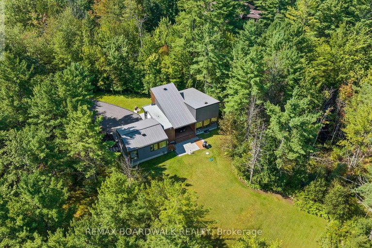 29343287/108-edith-margaret-place/huntley-ward-north-east/ottawa/ontario/K2W1A8_4