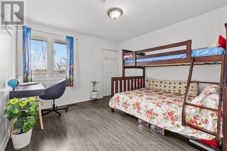 28368697/35-jackson-court/beaverbrook/ottawa/ontario/K2K1B6_26