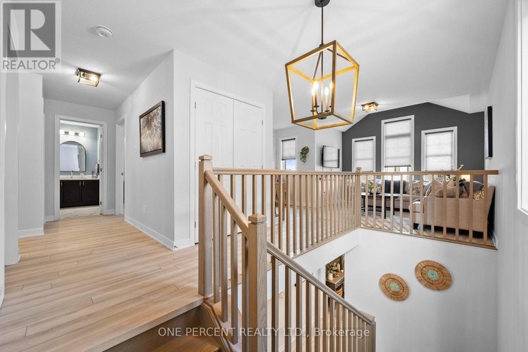 29563341/1002-showman-street/goulbourn-twp-from-franktown-rdsouth-to-rideau/ottawa/ontario/K0A2Z0_20