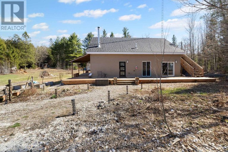 29662212/154-proulx-lane/lanark-highlands-lanark-twp/lanark-highlands/ontario/K0G1K0_47