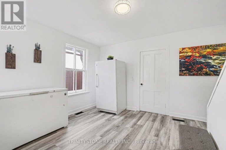 29665425/321-albert-street/arnprior/arnprior/ontario/K7S2M8_15