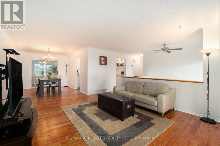 28854774/319-riverwood-drive/woodlawnmaclarens-landingkilmaurs/ottawa/ontario/K0A3M0_7