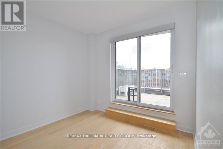28271158/508-1014-bank-street-n/glebe/ottawa/ontario/K1S3W8_8