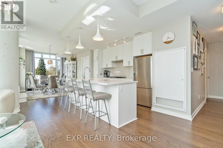 28615263/209-570-de-mazenod-avenue/ottawa-east/ottawa/ontario/K1S5X2_18
