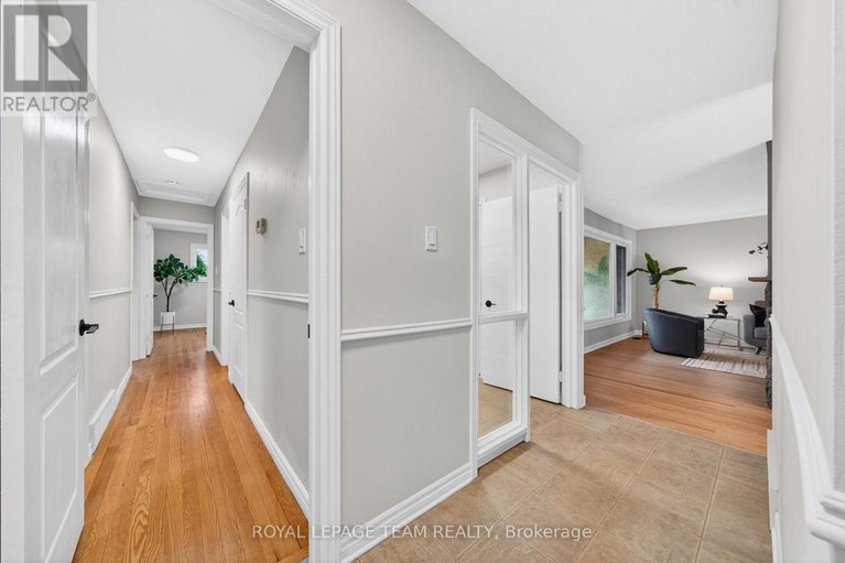 29690358/10-cleadon-drive/crystal-beach/ottawa/ontario/K2H5P3_23
