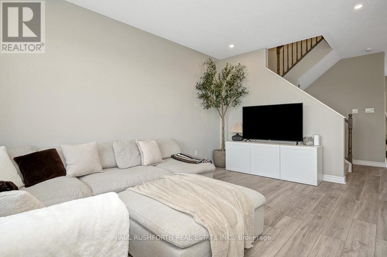 28652646/104-livorno-court/avalon-west/ottawa/ontario/K4A1J1_4