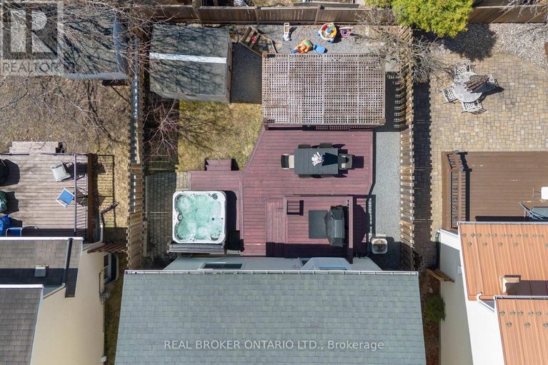 29653465/2058-wildflower-drive/queenswood-heights-south/ottawa/ontario/K1E3R3_48