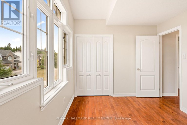 28760262/41-smoketree-crescent-e/stittsville-north/ottawa/ontario/K2S2B8_32