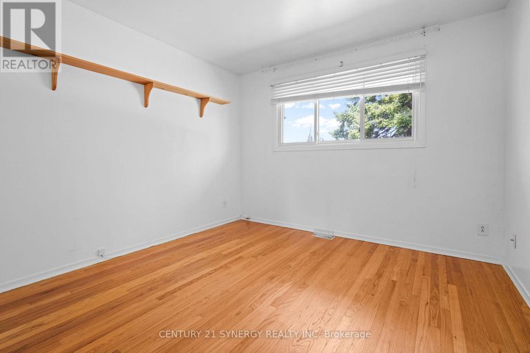 29007482/20-parkside-crescent/meadowlandscrestview/ottawa/ontario/K2G3B5_19
