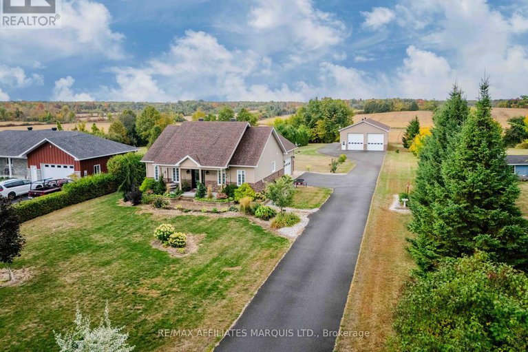 28911560/100-front-street-e/alexandria/north-glengarry/ontario/K0C1A0_7