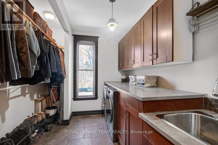 29658378/1671-reindeer-way/greely/ottawa/ontario/K4P0A2_27