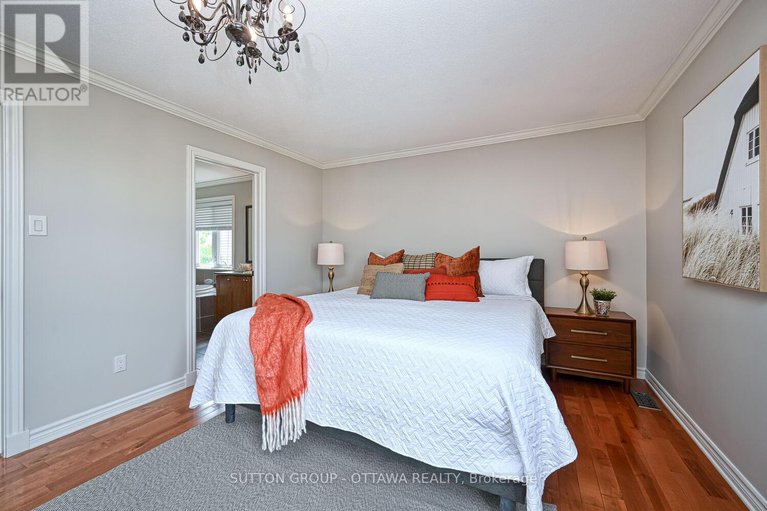 28740856/329-west-ridge-drive/stittsville-south/ottawa/ontario/K2S2G7_31