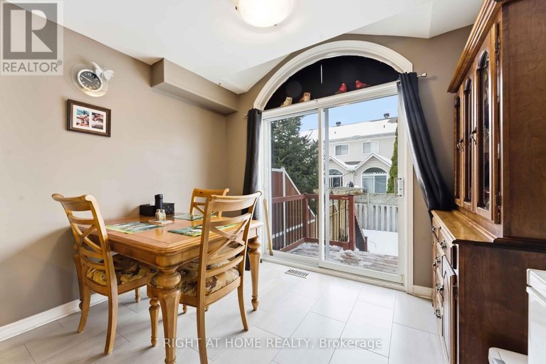 29392992/6254-sablewood-place/chapel-hill/ottawa/ontario/K1C7M5_10