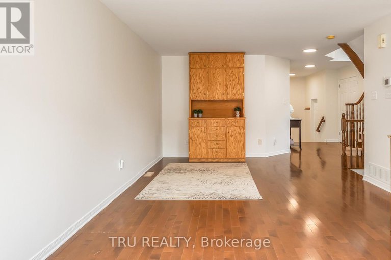 28803900/217-sorento-street/strandherd/ottawa/ontario/K2J0B6_8