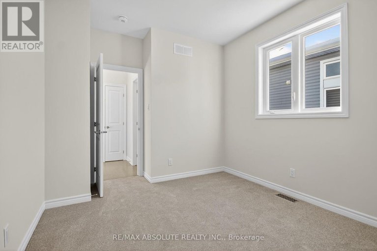 29285478/654-fisher-street/north-grenville-twp-kemptville-south/north-grenville/ontario/K0G1J0_10