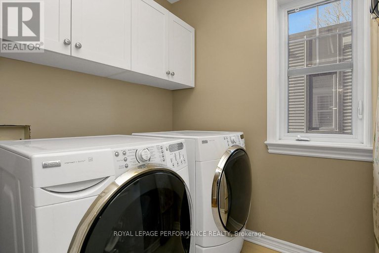 29413272/349-berkley-avenue/westboro-west/ottawa/ontario/K2A2G9_22