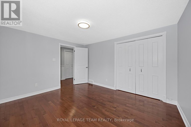 29398267/6-stroughton-crescent/munster/ottawa/ontario/K0A3P0_36