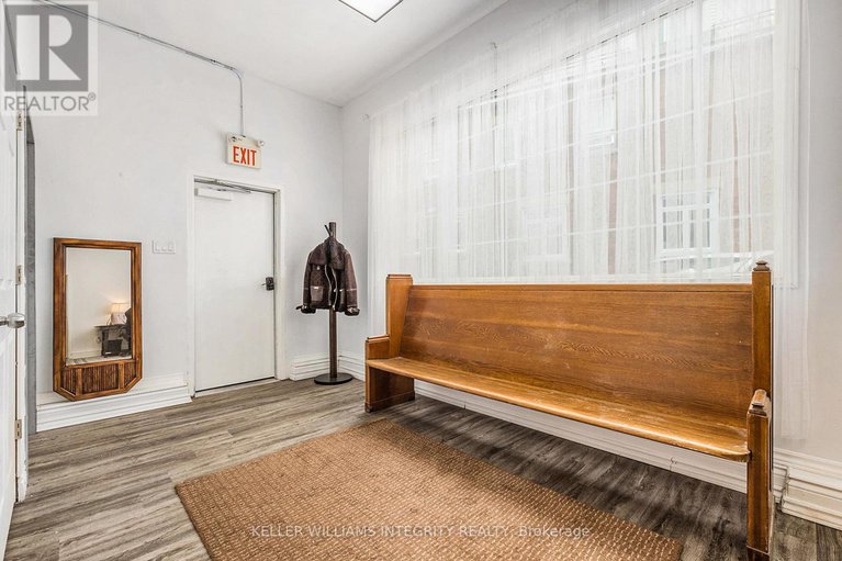 28244876/2148-carling-ave-units-5-6/ottawa/ontario/K2A1H1_14