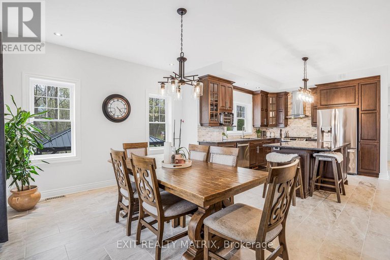 29094992/5-64-radstock-lane/champlain-twp/champlain/ontario/K6A2R2_11