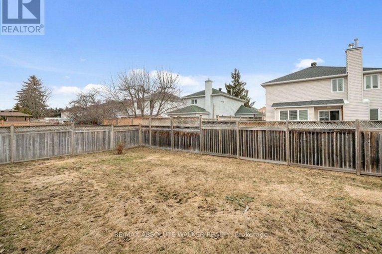 29532467/755-merkley-drive/fallingbrookpineridge/ottawa/ontario/K4A2T9_27