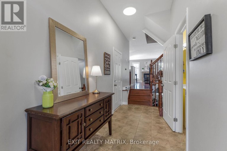 28734885/1836-arrowgrass-way/notting-hillsummerside/ottawa/ontario/K4A0H9_4