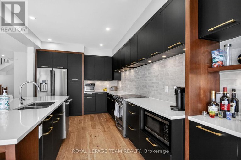 29410673/988-beckton-heights/stittsville-south/ottawa/ontario/K2S2X6_3