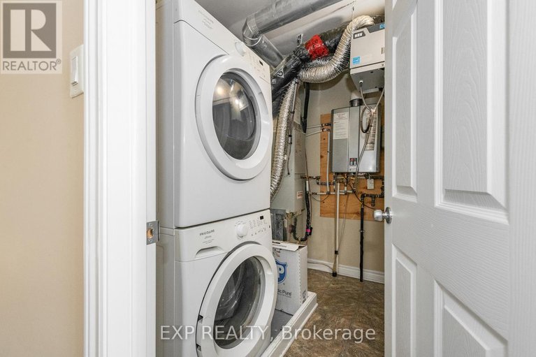 29282224/b-734-chapman-mills-drive/strandherd/ottawa/ontario/K2J3V2_37