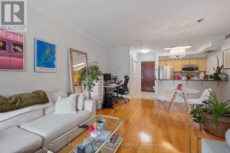28484234/706-200-rideau-street/sandy-hill/ottawa/ontario/K1N5Y1_15