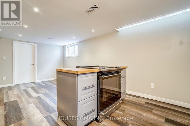 29056131/2335-harding-road/elmvale-acresurbandale/ottawa/ontario/K1G3B7_41