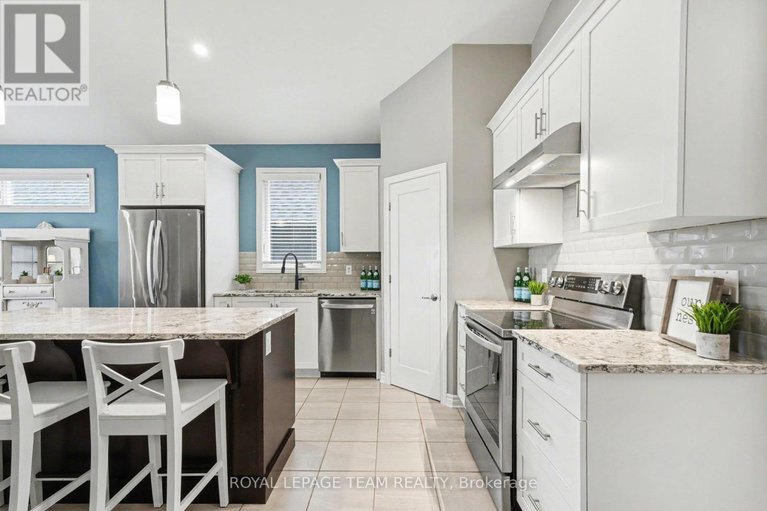 29469696/855-reaume-street/mississippi-mills-ramsay-twp/mississippi-mills/ontario/K0A1A0_8