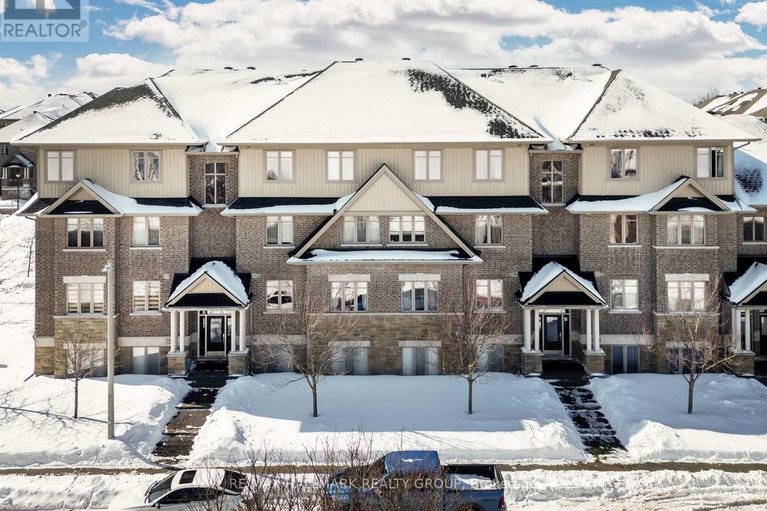 29410596/c-170-hornchurch-lane/longfields/ottawa/ontario/K2J2T3_1