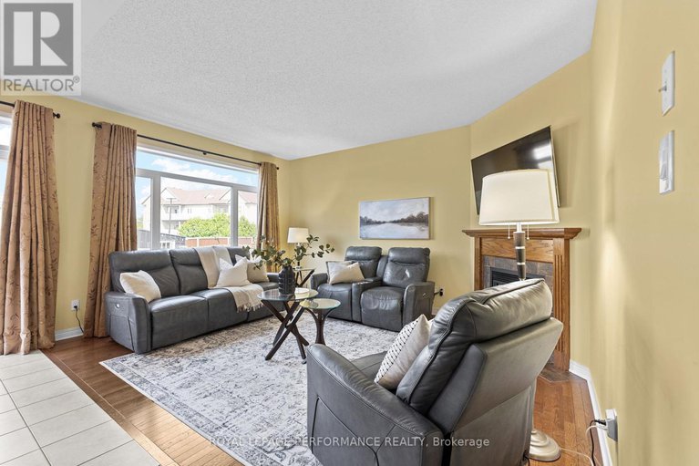 28618074/372-antigonish-avenue/springridgeeast-village/ottawa/ontario/K4A0T9_8