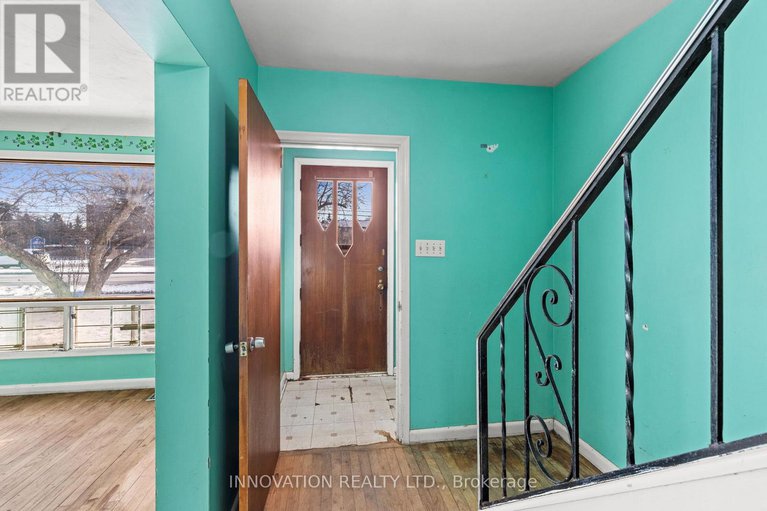 29161611/1751-baseline-road/bel-air-heights/ottawa/ontario/K2C0C1_5