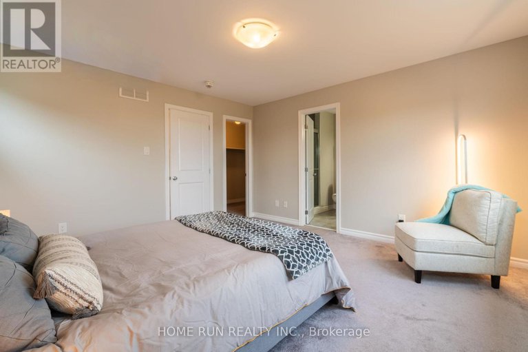 28823444/974-kilbirnie-drive/half-moon-bay/ottawa/ontario/K2J6E6_24