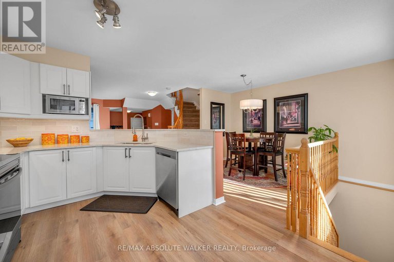 29366736/2083-breezewood-street/springridgeeast-village/ottawa/ontario/K4A4R7_14