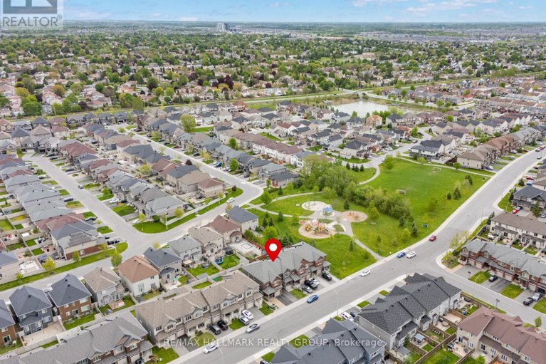 28617681/1022-cobble-hill-drive/cedargrovefraserdale/ottawa/ontario/K2J0J7_26