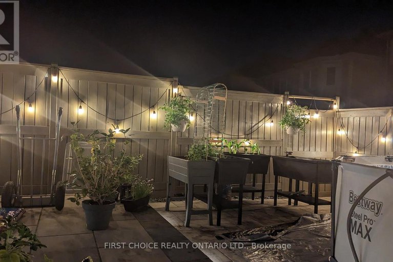 29367169/622-bluegill-avenue/half-moon-bay/ottawa/ontario/K2J5Y8_19