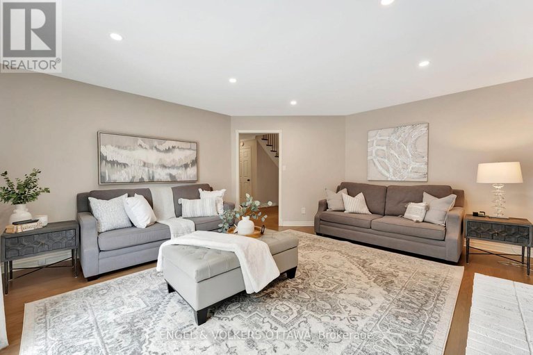 28838272/14-belton-avenue/stittsville-central/ottawa/ontario/K2S1G7_12